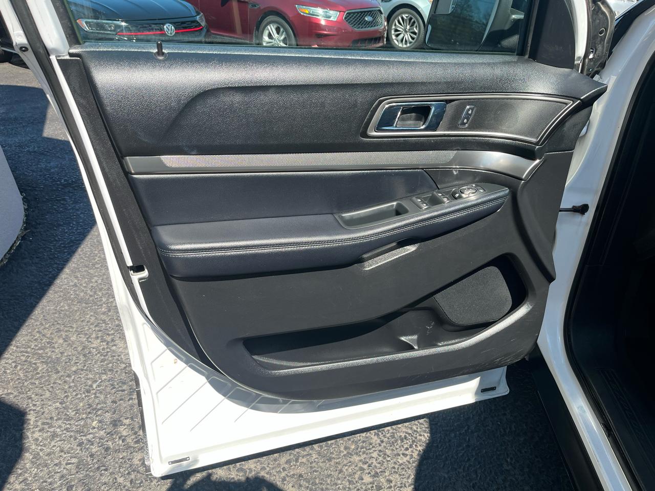 Ford Explorer XLT 4WD 2018