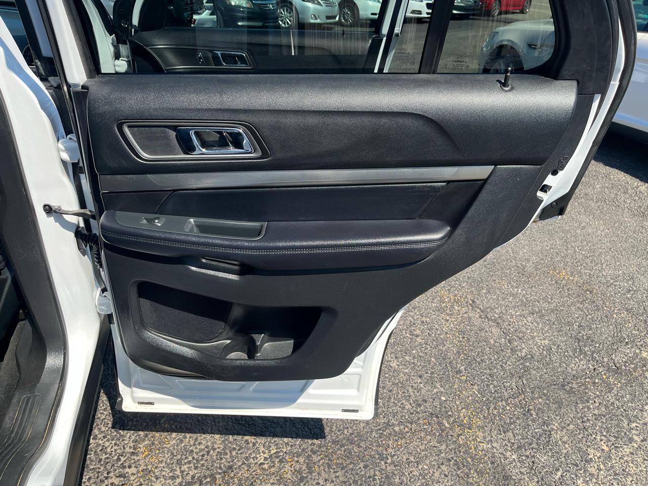 Ford Explorer XLT 4WD 2018