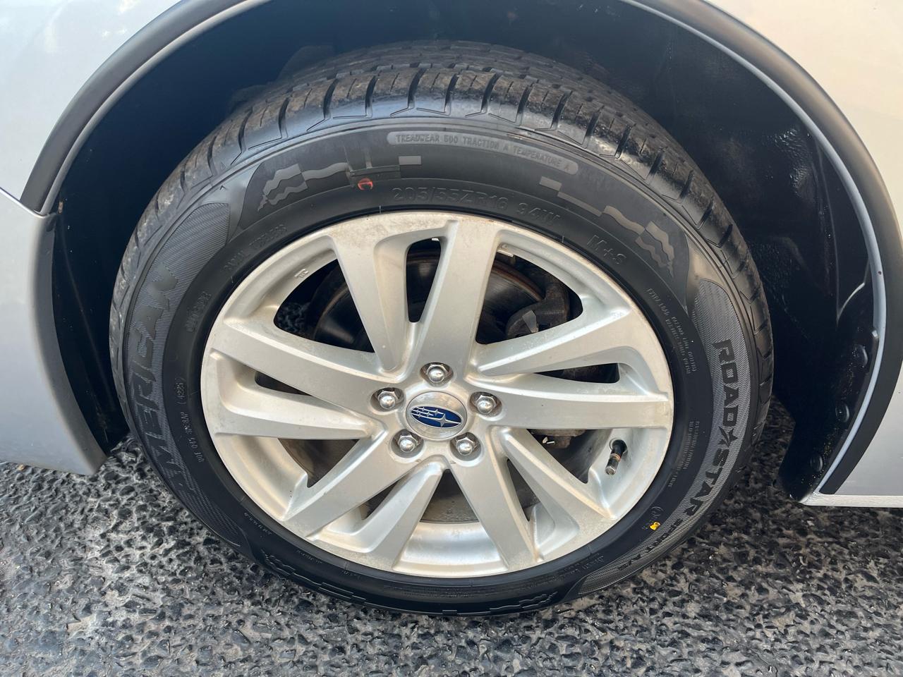 Subaru Impreza 2.0i Premium PZEV 4-Door 2015