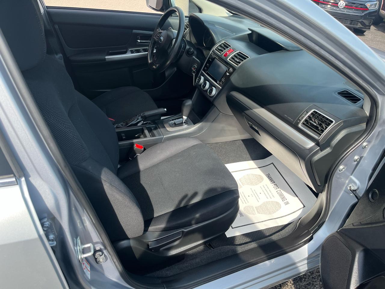 Subaru Impreza 2.0i Premium PZEV 4-Door 2015