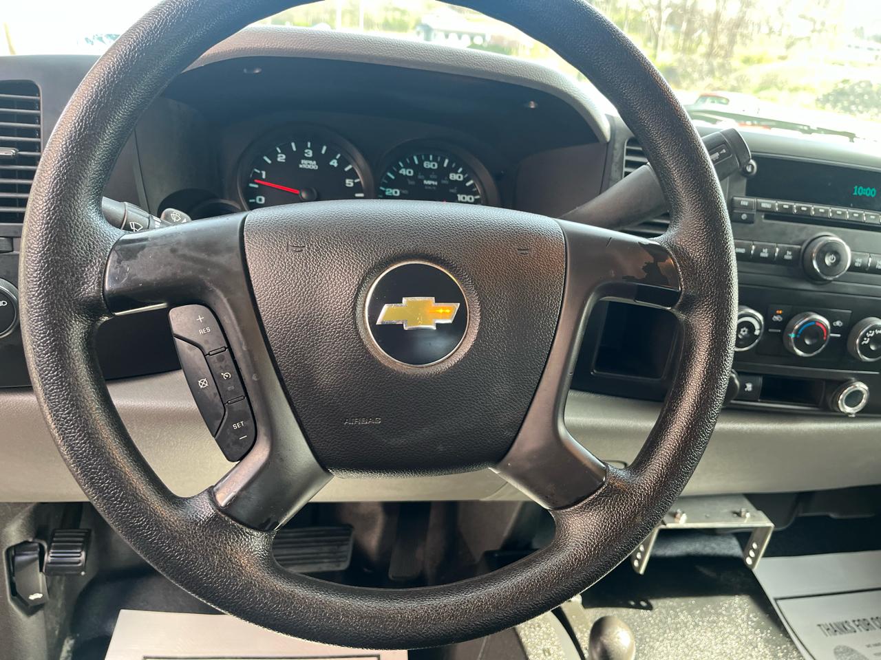 Chevrolet Silverado 1500 LS Extended Cab 4WD 2011