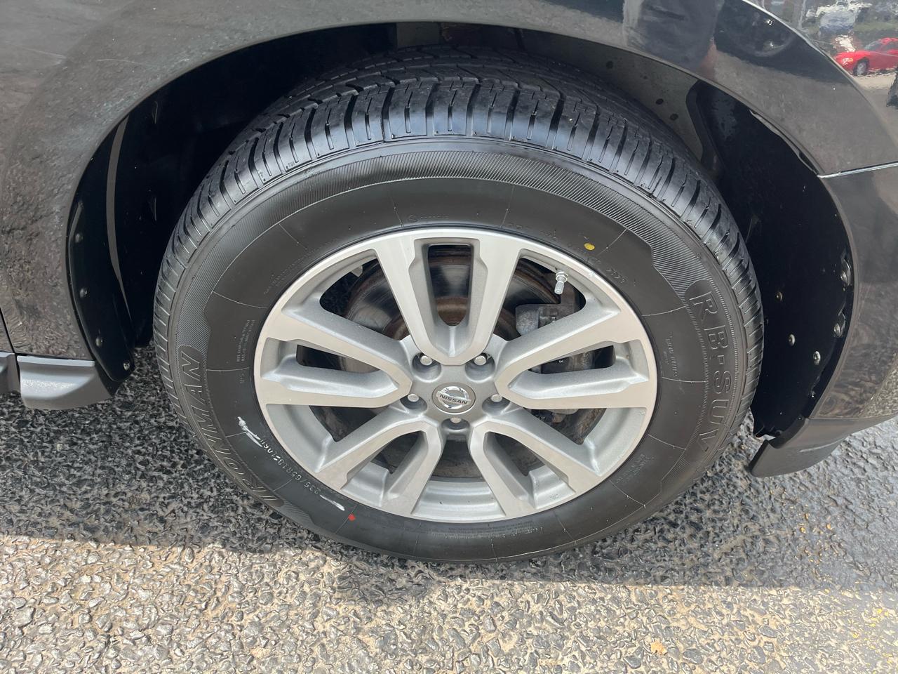 Nissan Pathfinder SV 4D SUV 4WD 2016