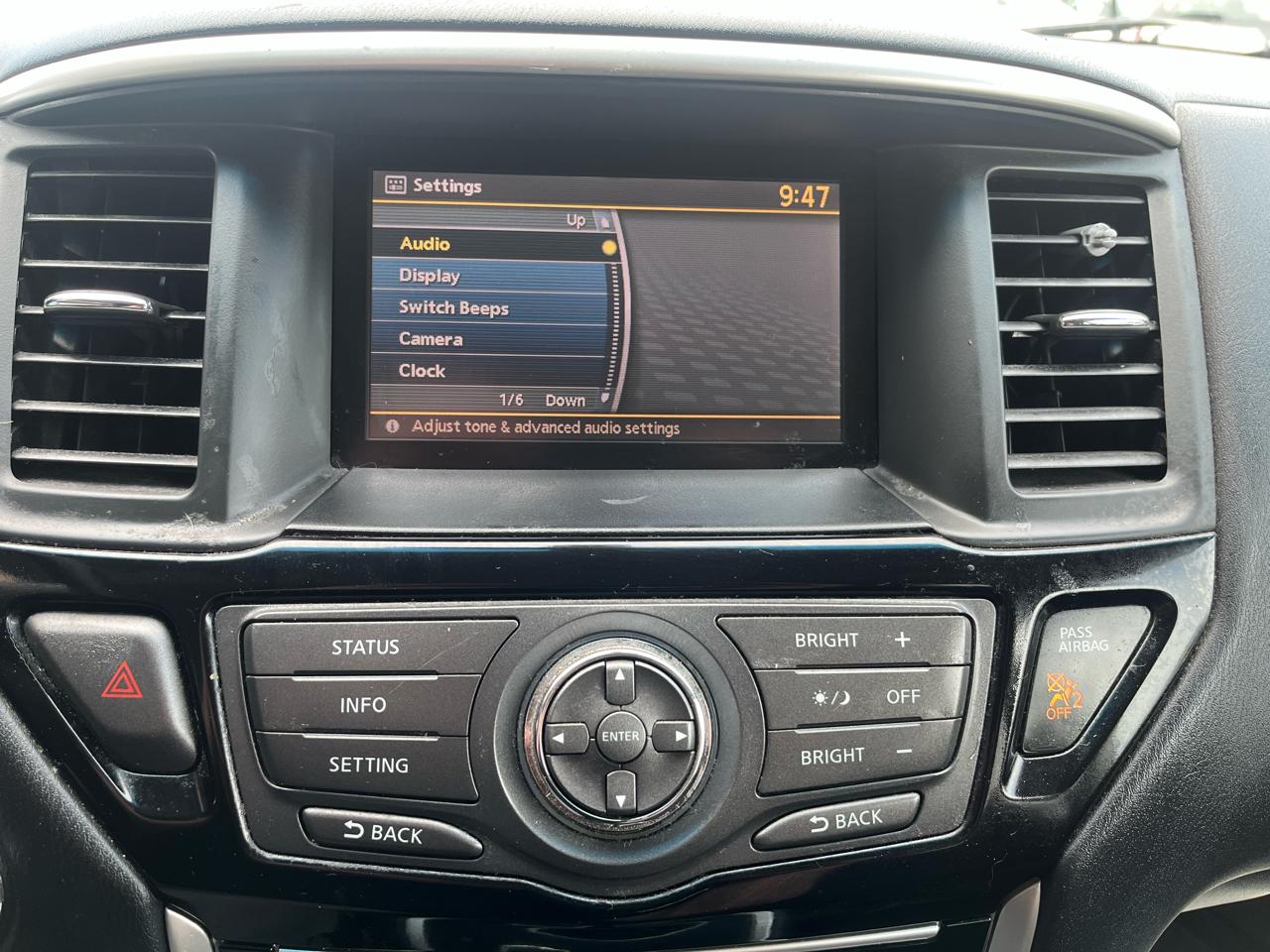 Nissan Pathfinder SV 4D SUV 4WD 2016