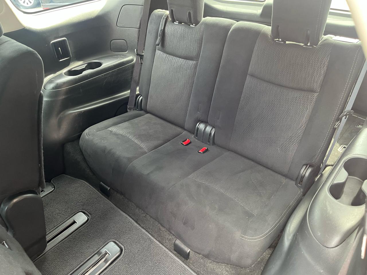 Nissan Pathfinder SV 4D SUV 4WD 2016