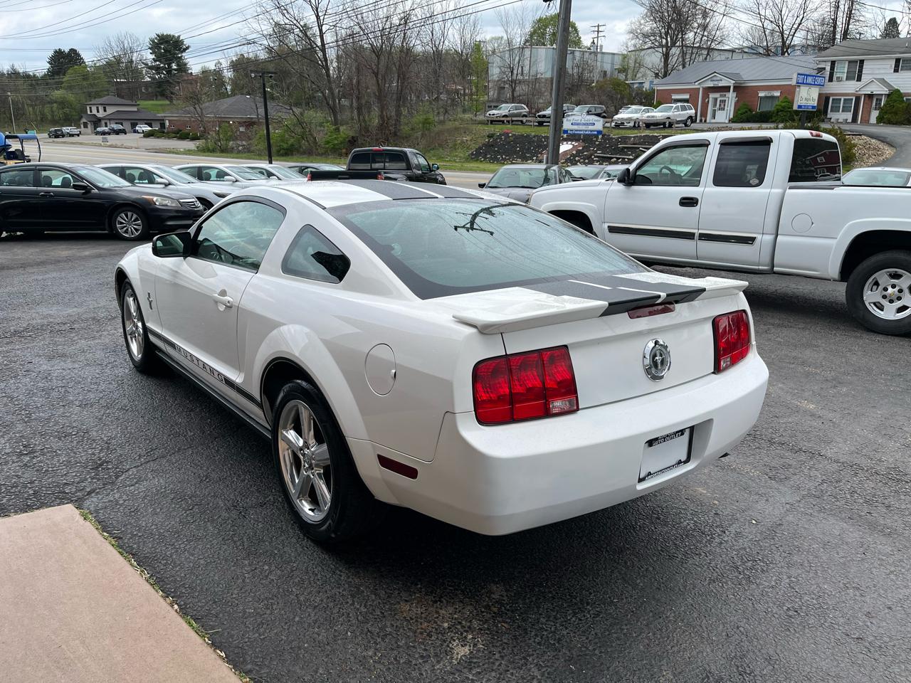 Ford Mustang V6 Premium Coupe 2008