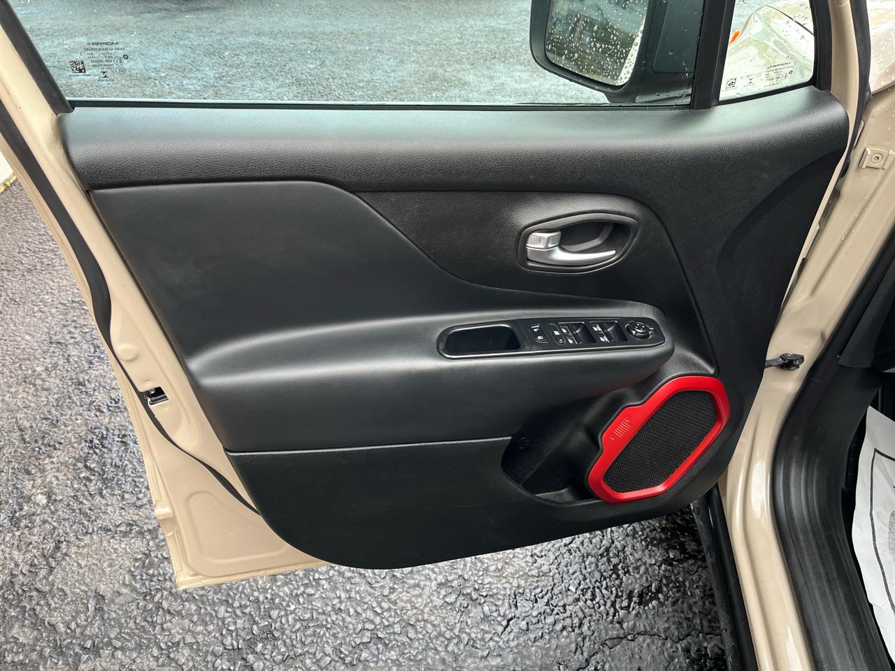 Jeep Renegade Trailhawk 2016