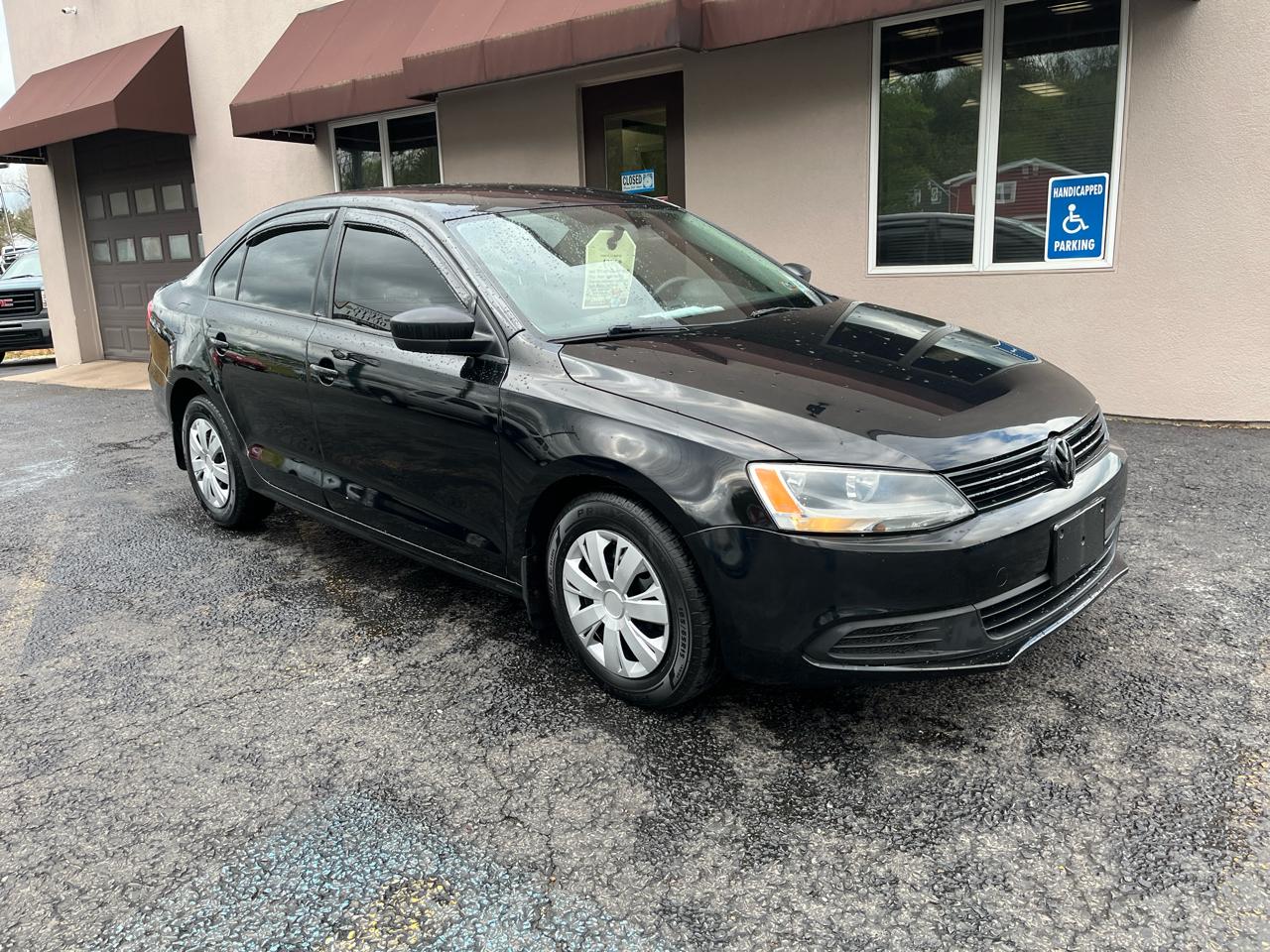 Volkswagen Jetta S 2014