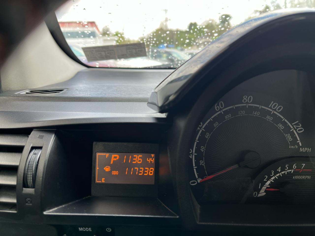 Scion iQ 3-Door Hatchback AT 2013