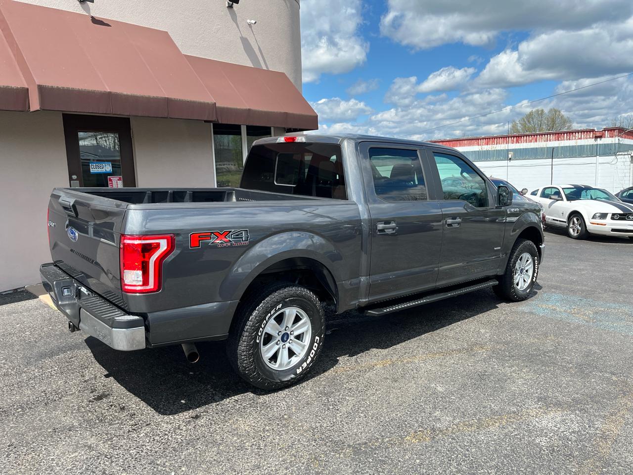 Ford F-150 XLT 4x4 SuperCrew 2016