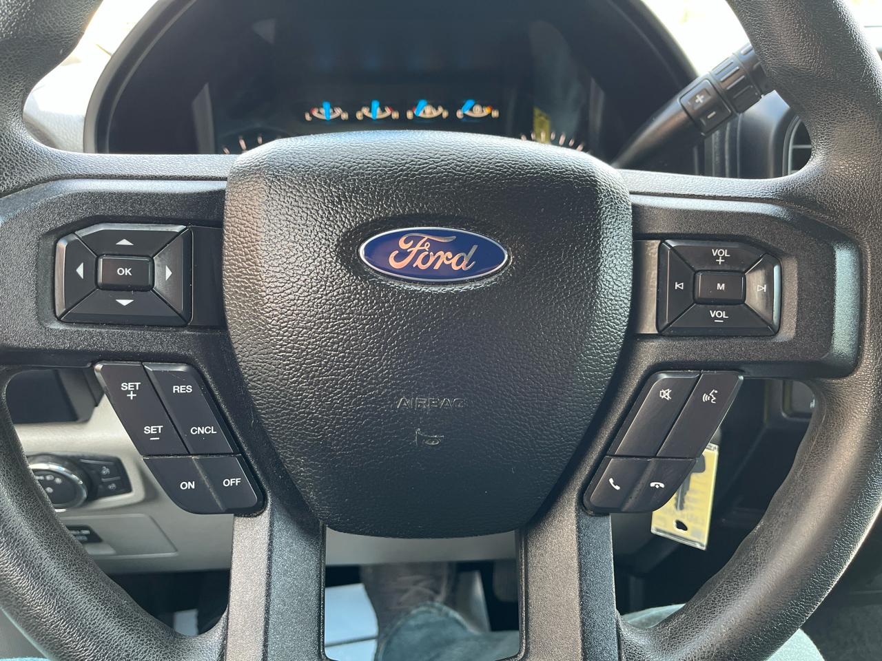 Ford F-150 XLT 4x4 SuperCrew 2016