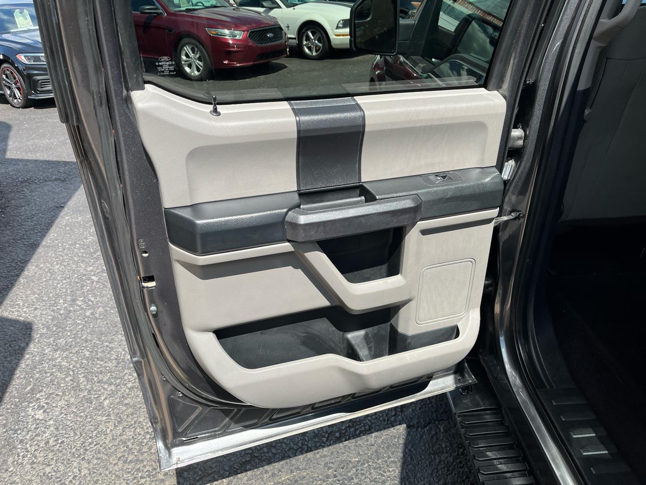 Ford F-150 XLT 4x4 SuperCrew 2016