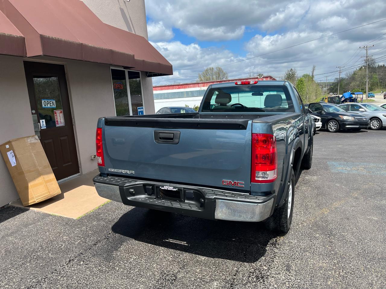 GMC Sierra 1500 Work Truck 2WD 2011