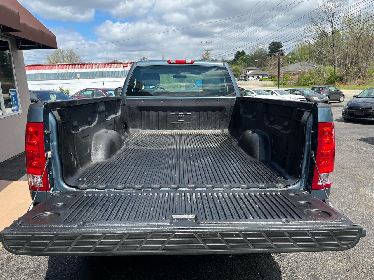 GMC Sierra 1500 Work Truck 2WD 2011