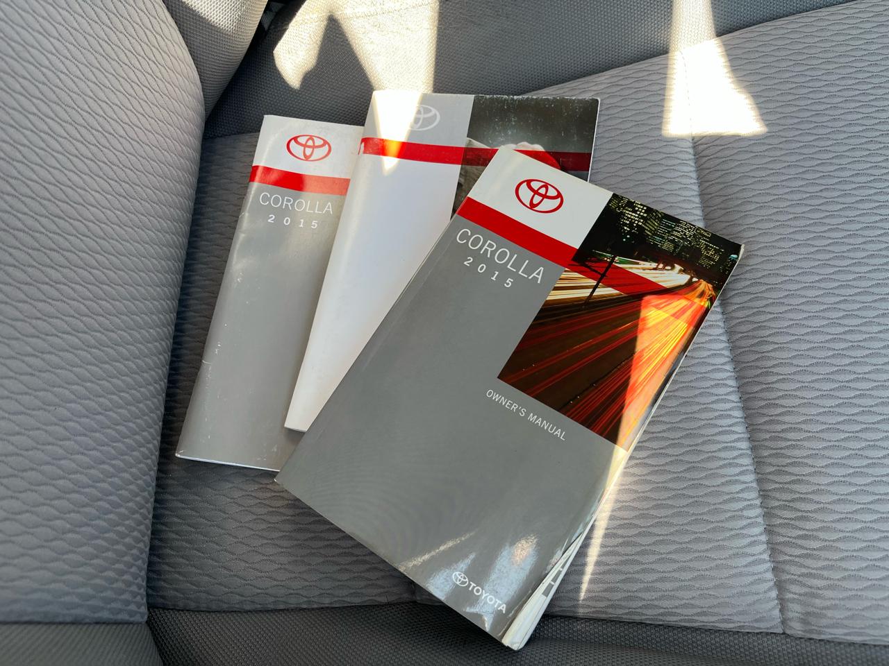 Toyota Corolla LE Eco Plus CVT 2015