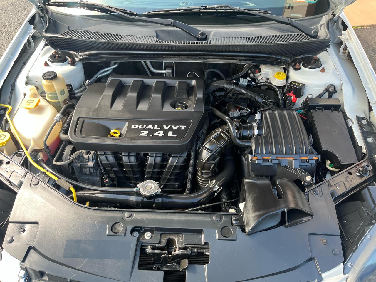 Chrysler 200 Touring 2013