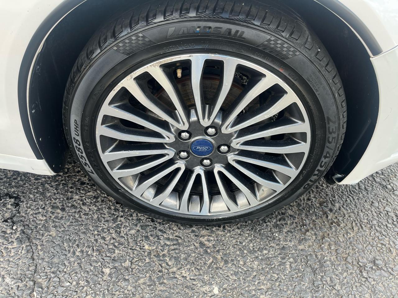 Ford Fusion SE AWD 2017