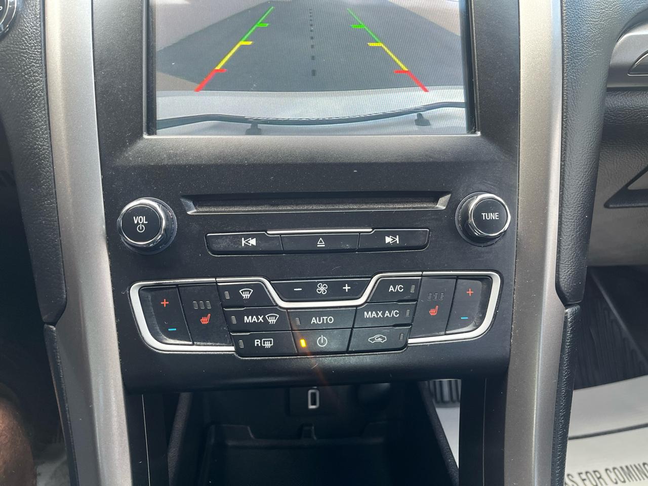 Ford Fusion SE AWD 2017