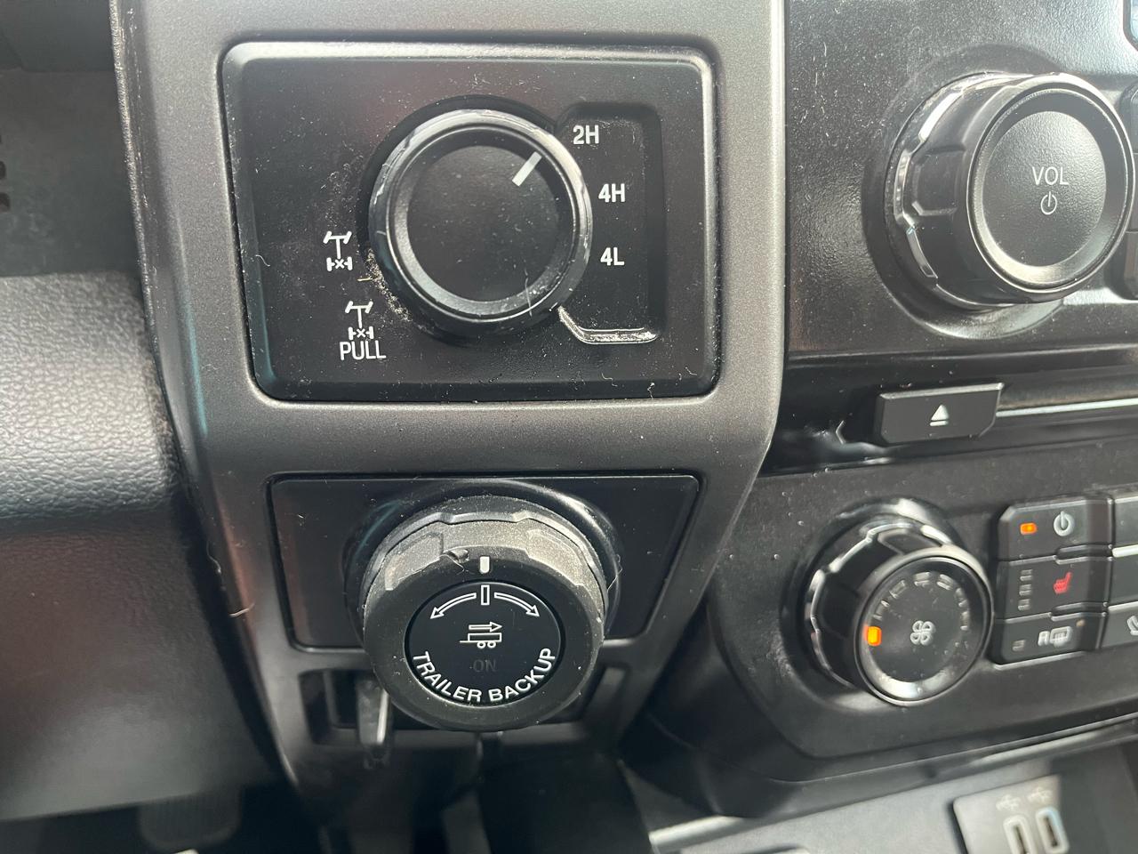 Ford F-150 FX4 SuperCrew 4WD 2016