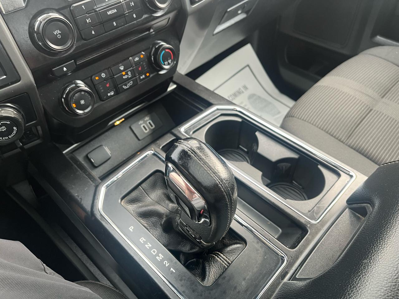 Ford F-150 FX4 SuperCrew 4WD 2016