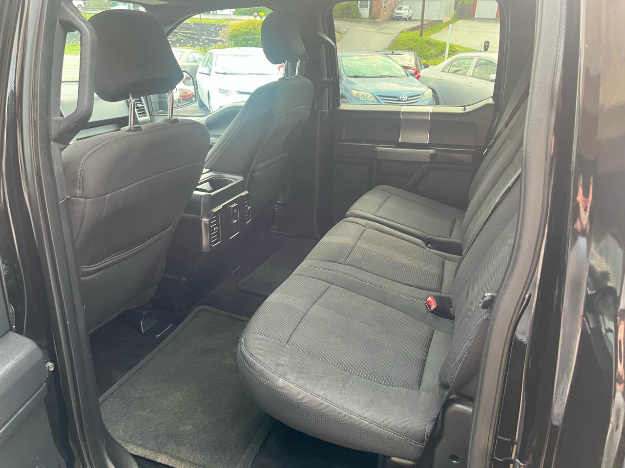 Ford F-150 FX4 SuperCrew 4WD 2016