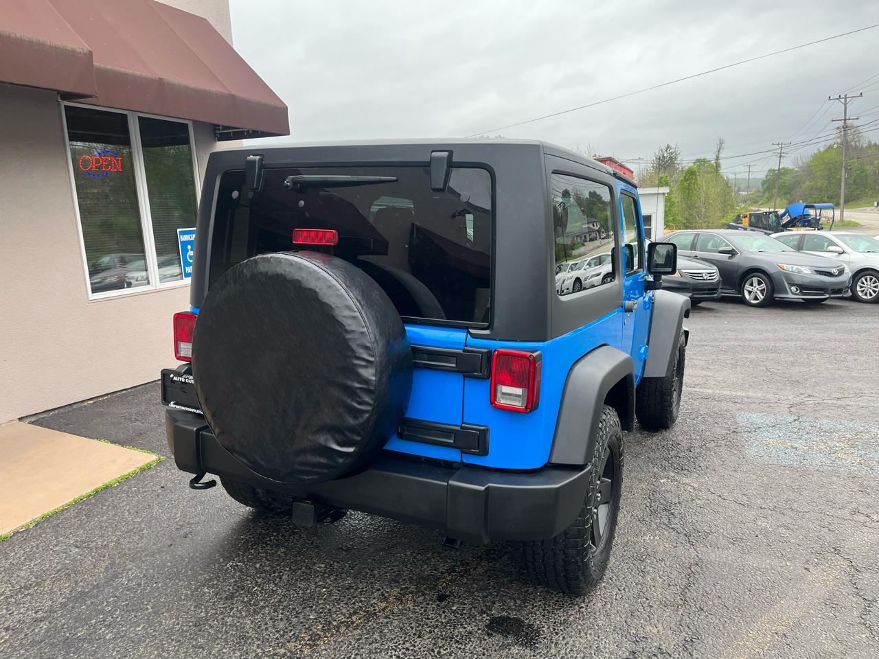 Jeep Wrangler Sport 4WD 2012