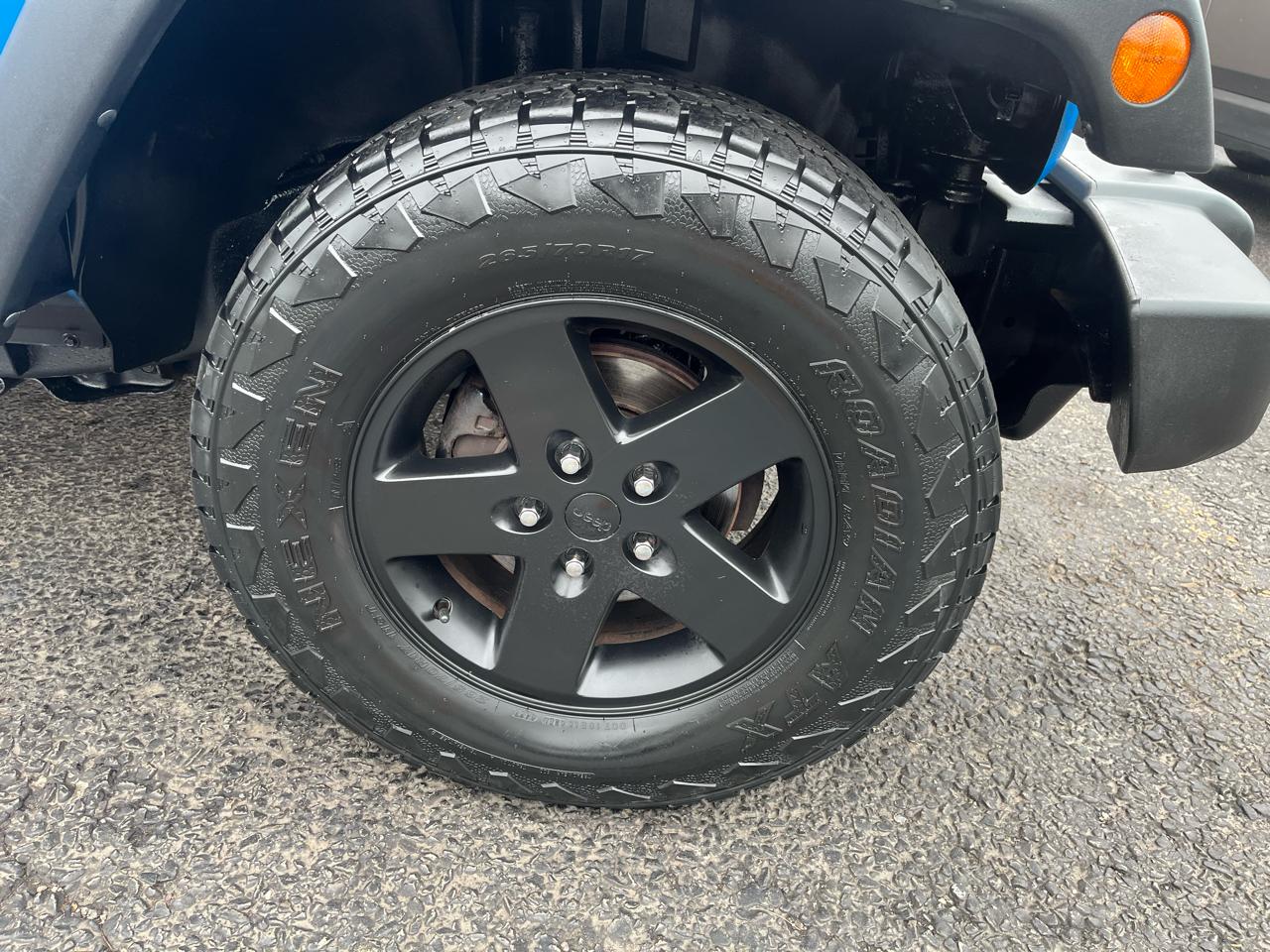 Jeep Wrangler Sport 4WD 2012