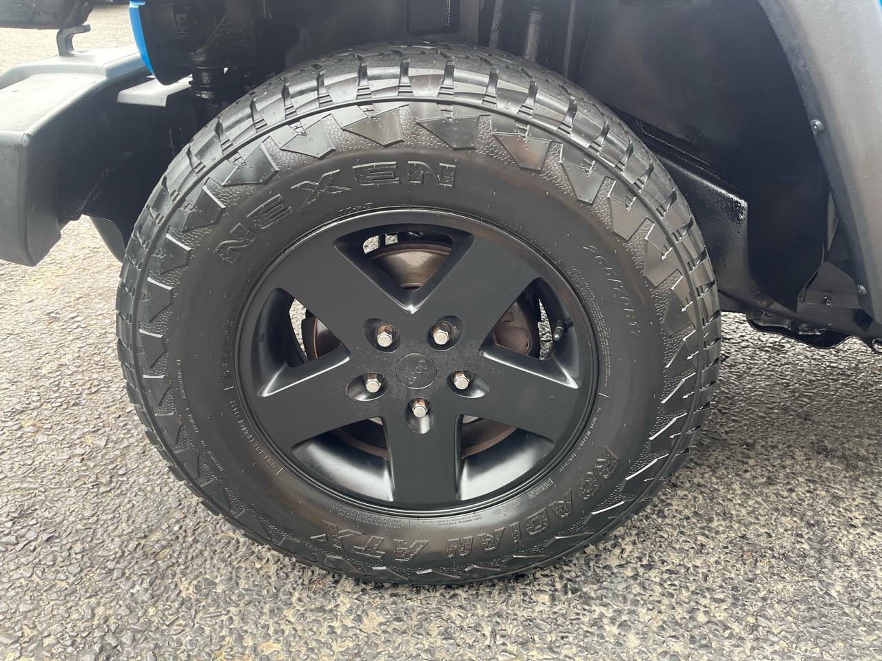 Jeep Wrangler Sport 4WD 2012