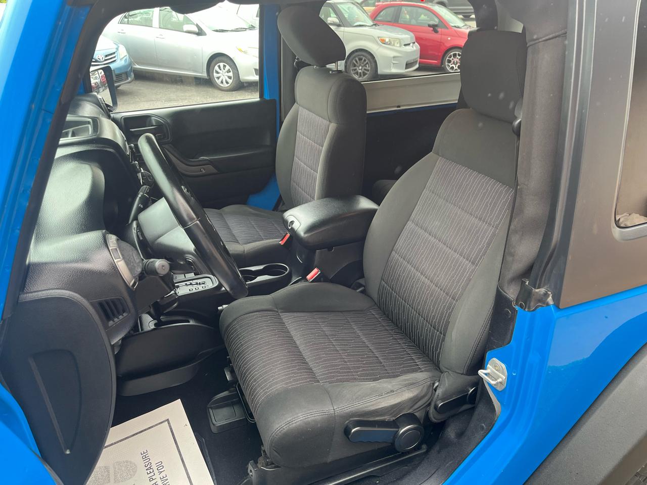 Jeep Wrangler Sport 4WD 2012