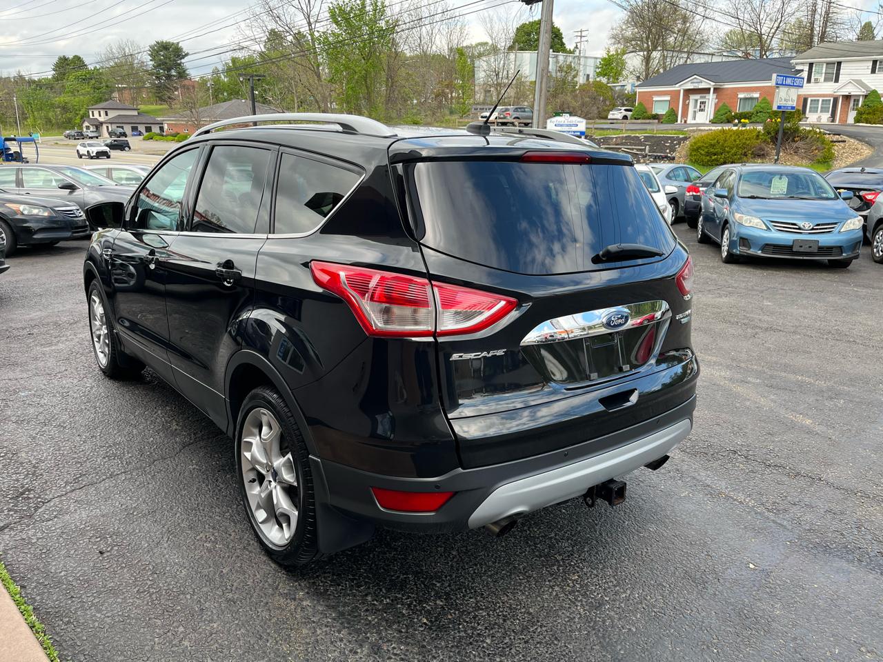 Ford Escape Titanium 4WD 2015