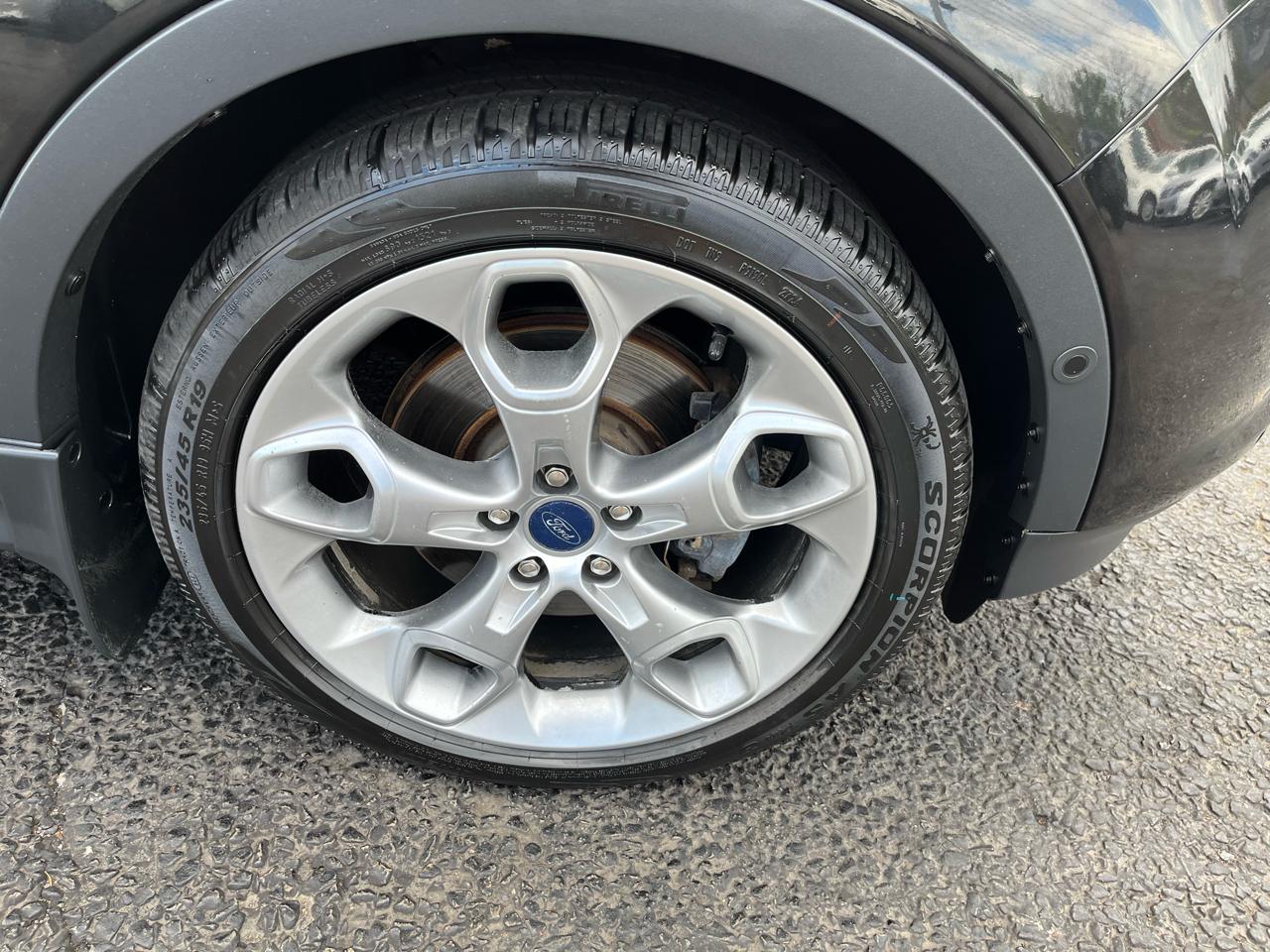 Ford Escape Titanium 4WD 2015