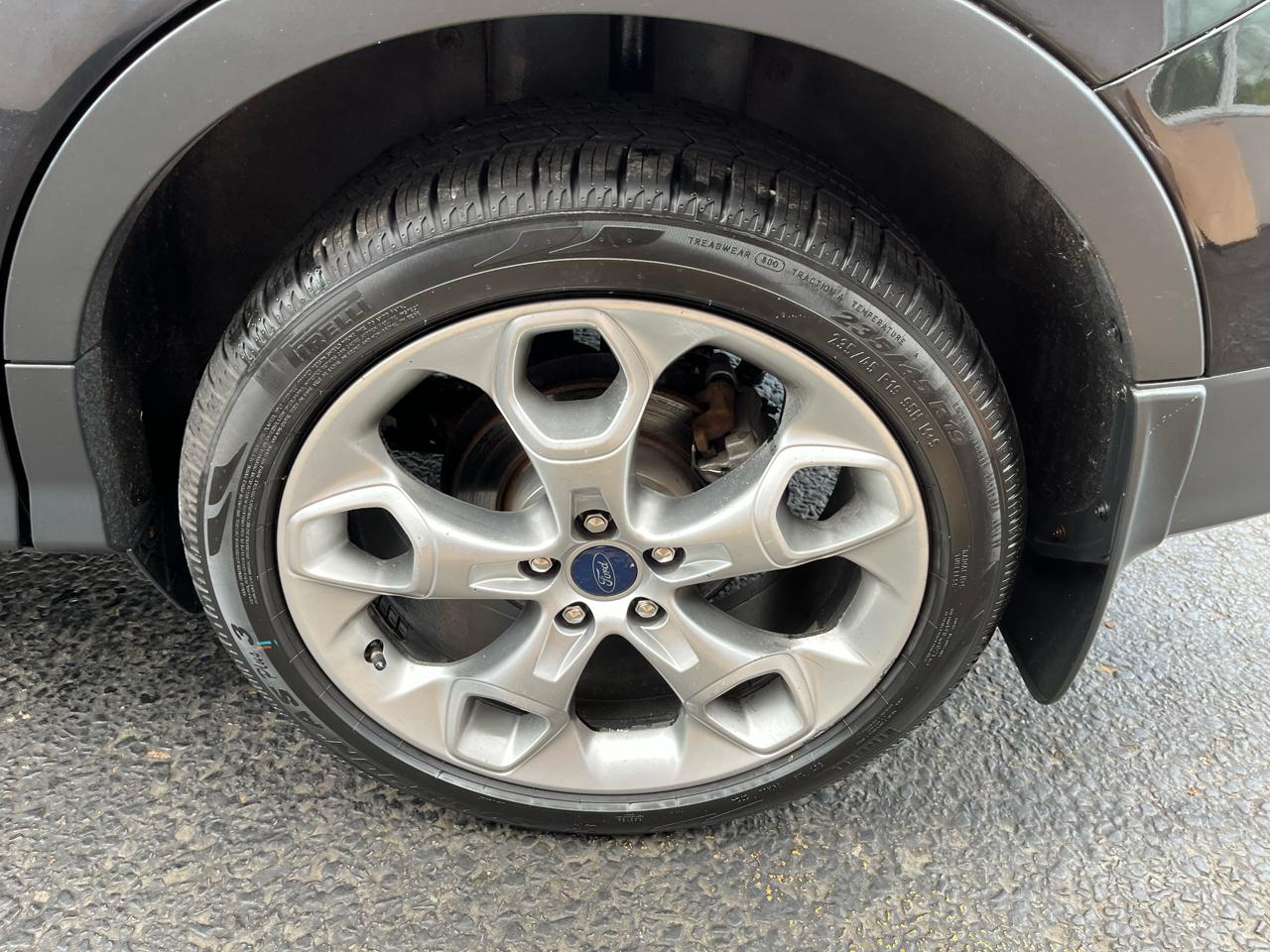 Ford Escape Titanium 4WD 2015