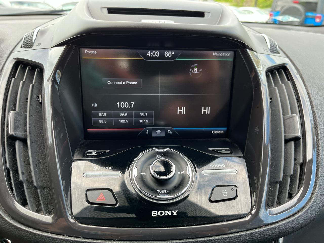 Ford Escape Titanium 4WD 2015