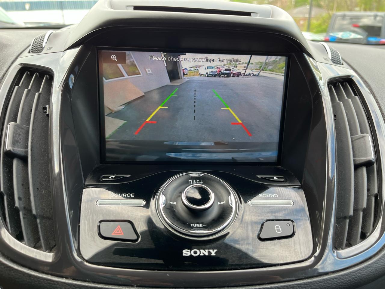 Ford Escape Titanium 4WD 2015