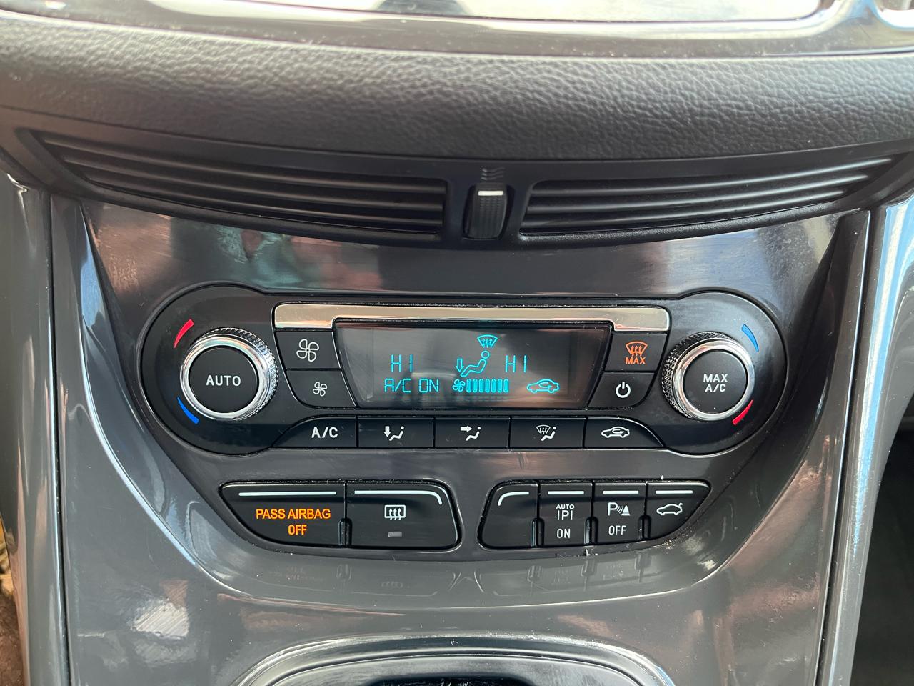 Ford Escape Titanium 4WD 2015