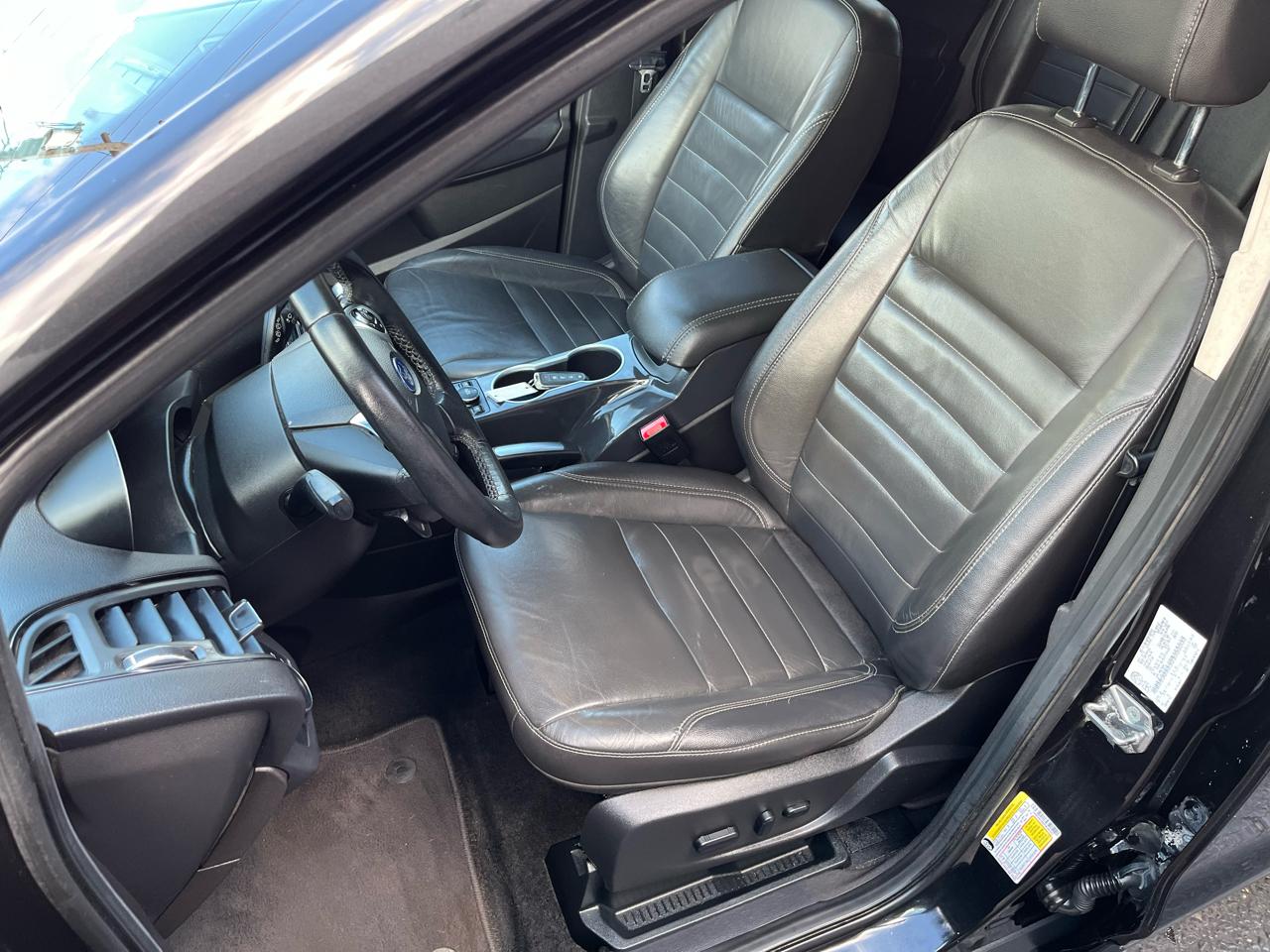 Ford Escape Titanium 4WD 2015