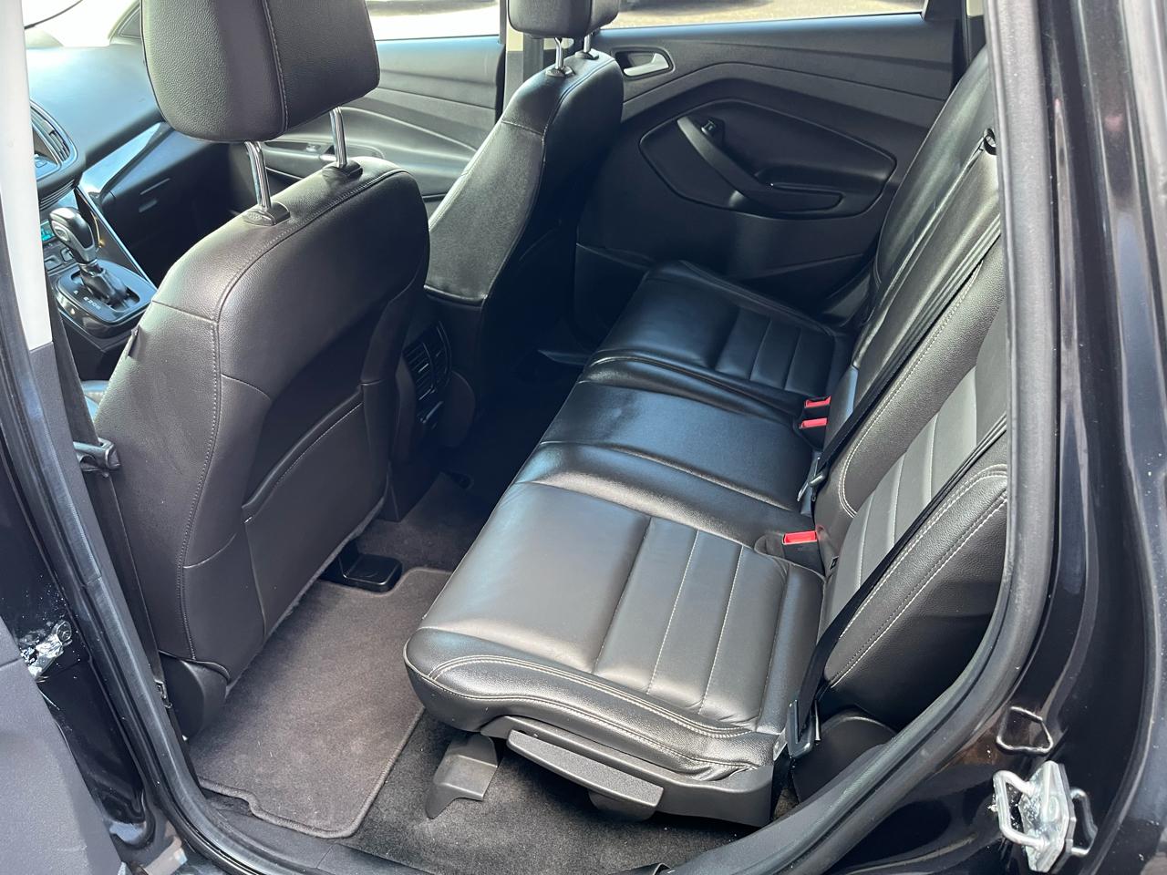 Ford Escape Titanium 4WD 2015