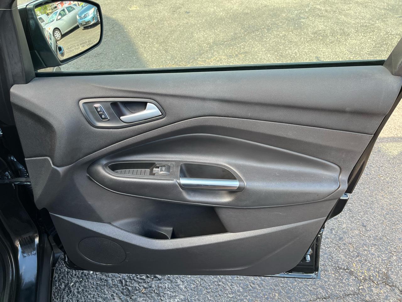 Ford Escape Titanium 4WD 2015