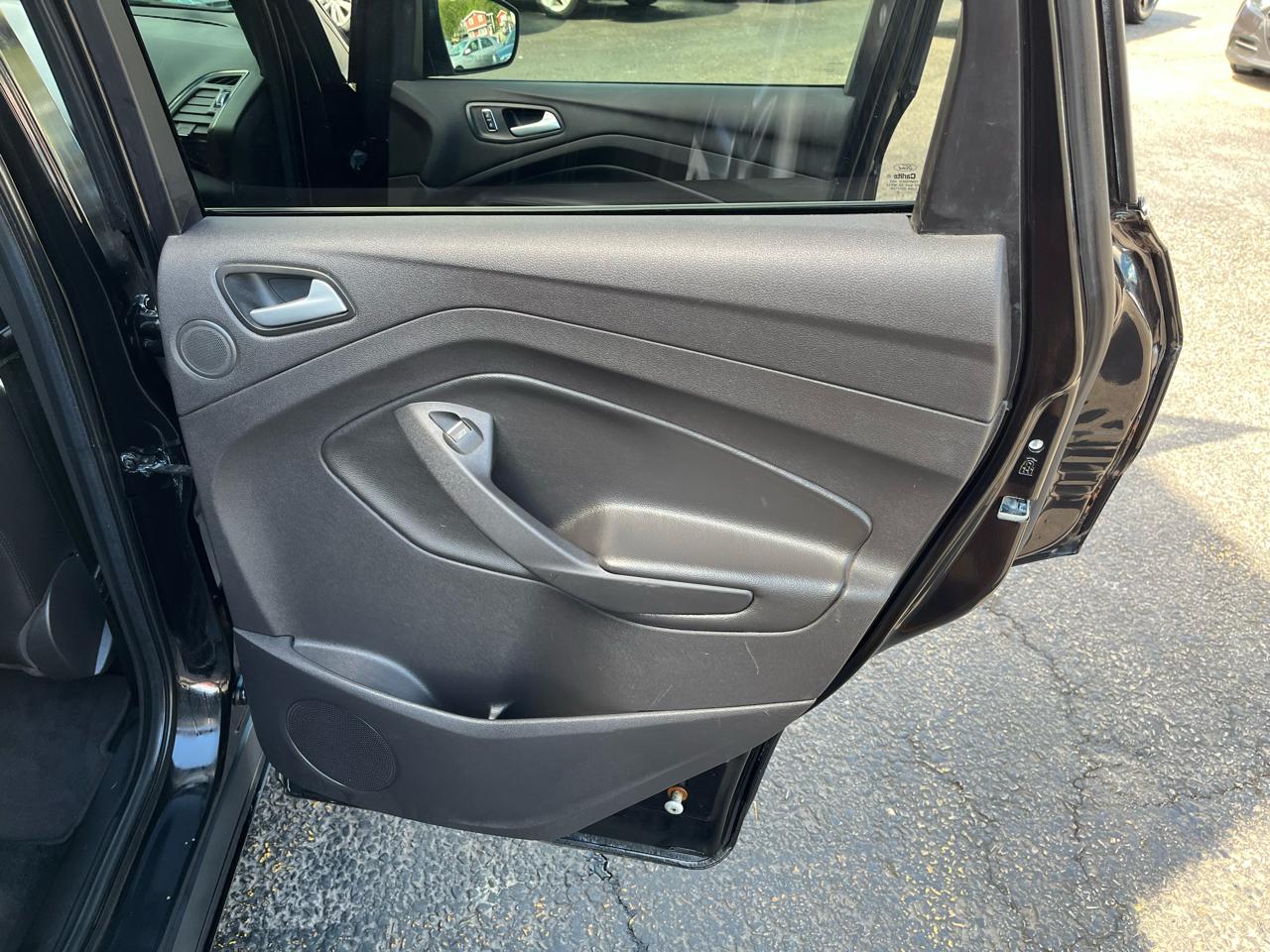 Ford Escape Titanium 4WD 2015