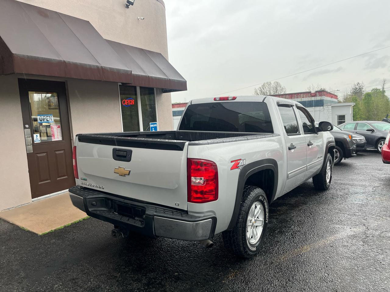 Chevrolet Silverado 1500 LT1 Crew Cab 4WD 2010
