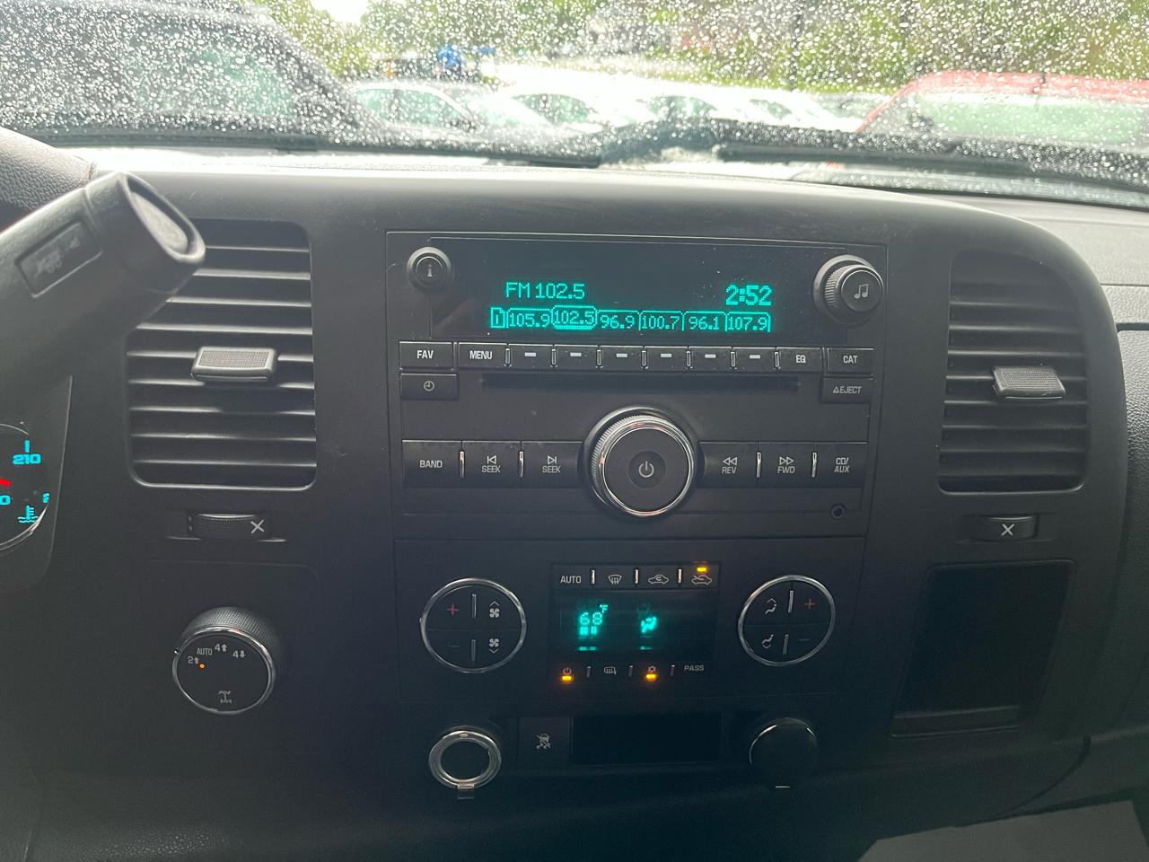 Chevrolet Silverado 1500 LT1 Crew Cab 4WD 2010