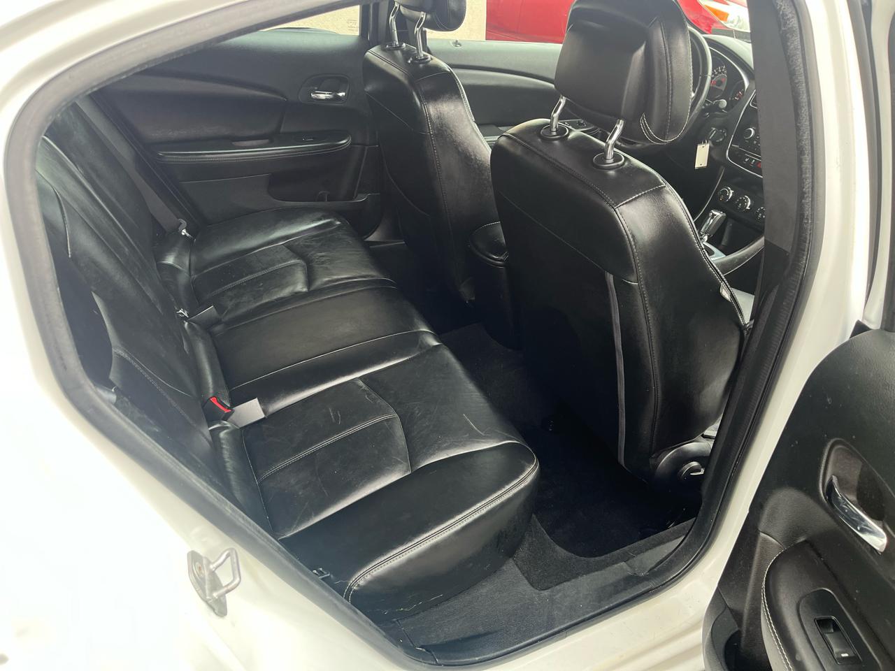 Chrysler 200 Limited 2013