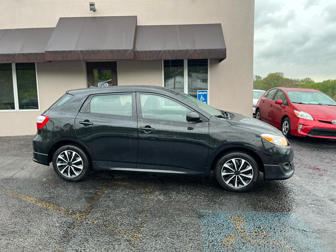 Toyota Matrix S AWD 4-Speed AT 2010