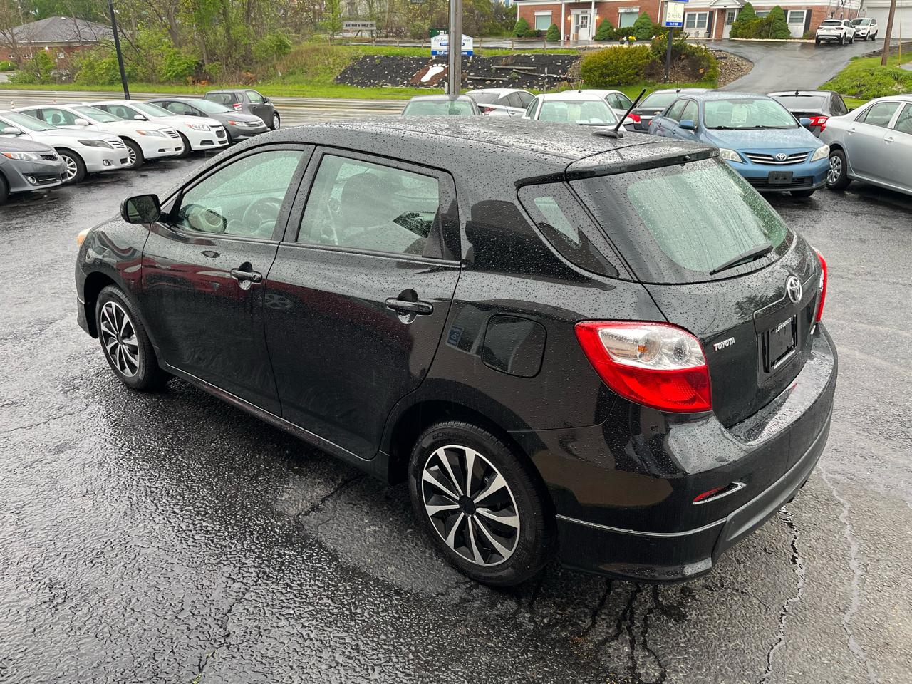 Toyota Matrix S AWD 4-Speed AT 2010