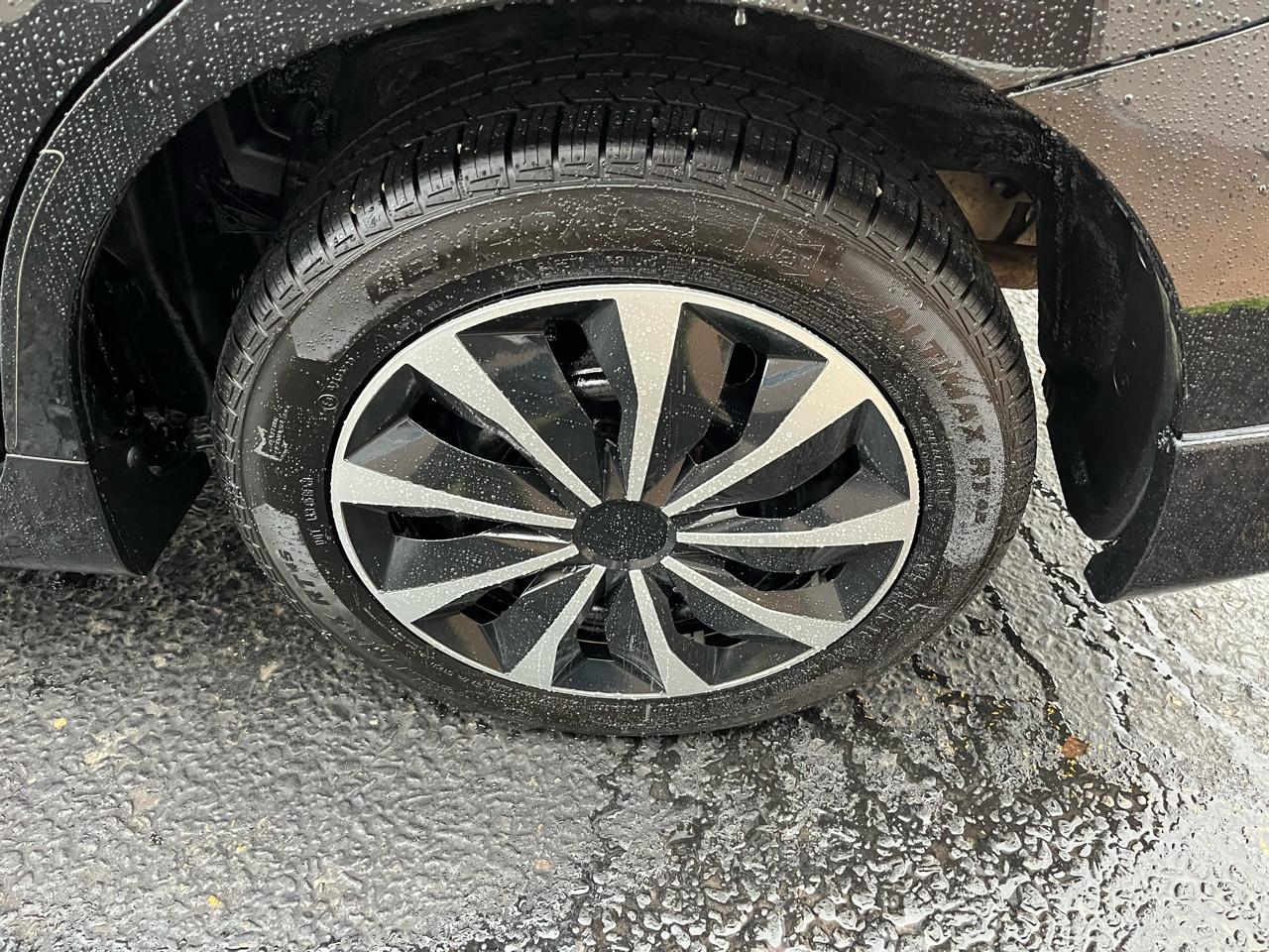 Toyota Matrix S AWD 4-Speed AT 2010