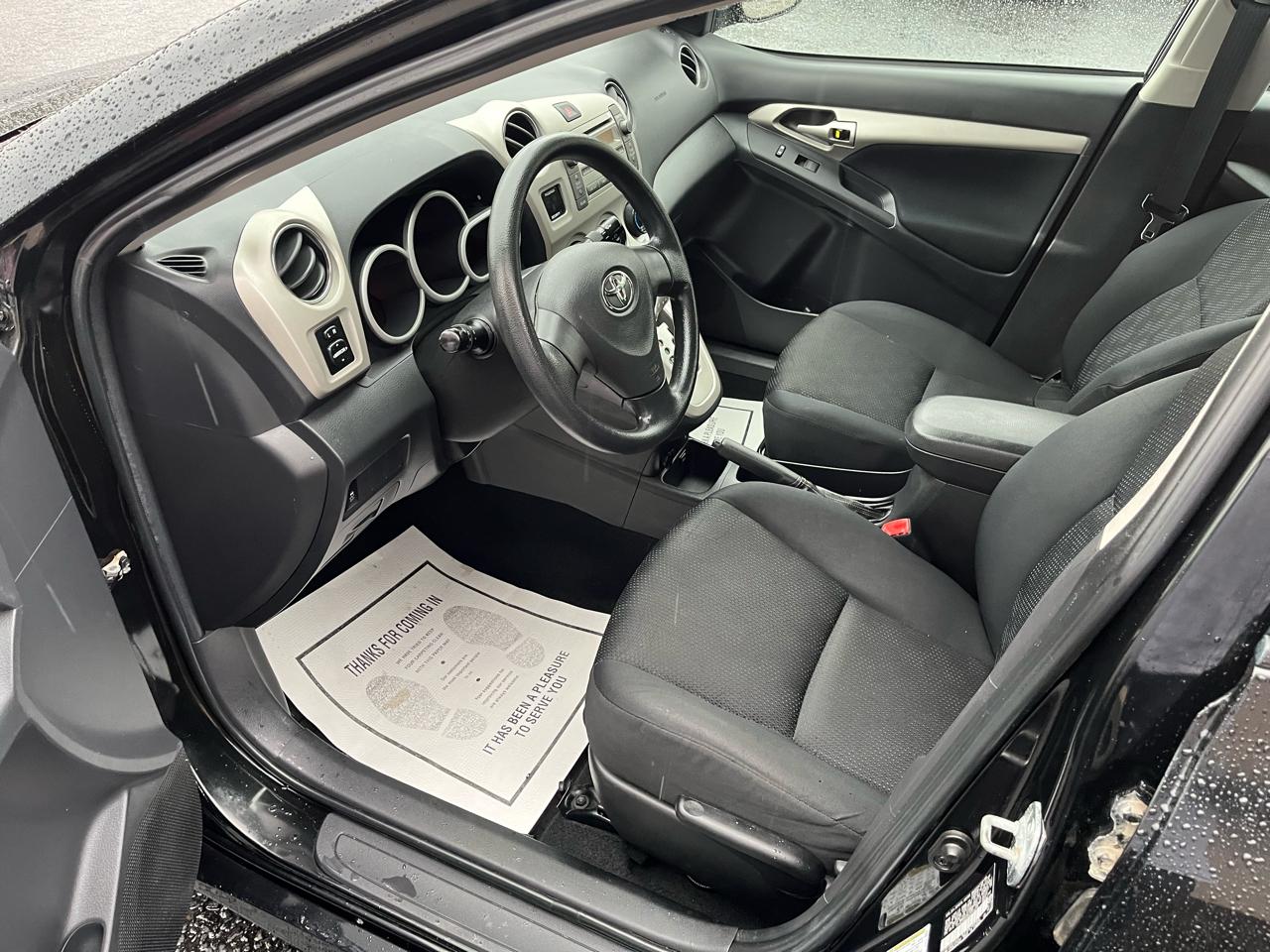 Toyota Matrix S AWD 4-Speed AT 2010