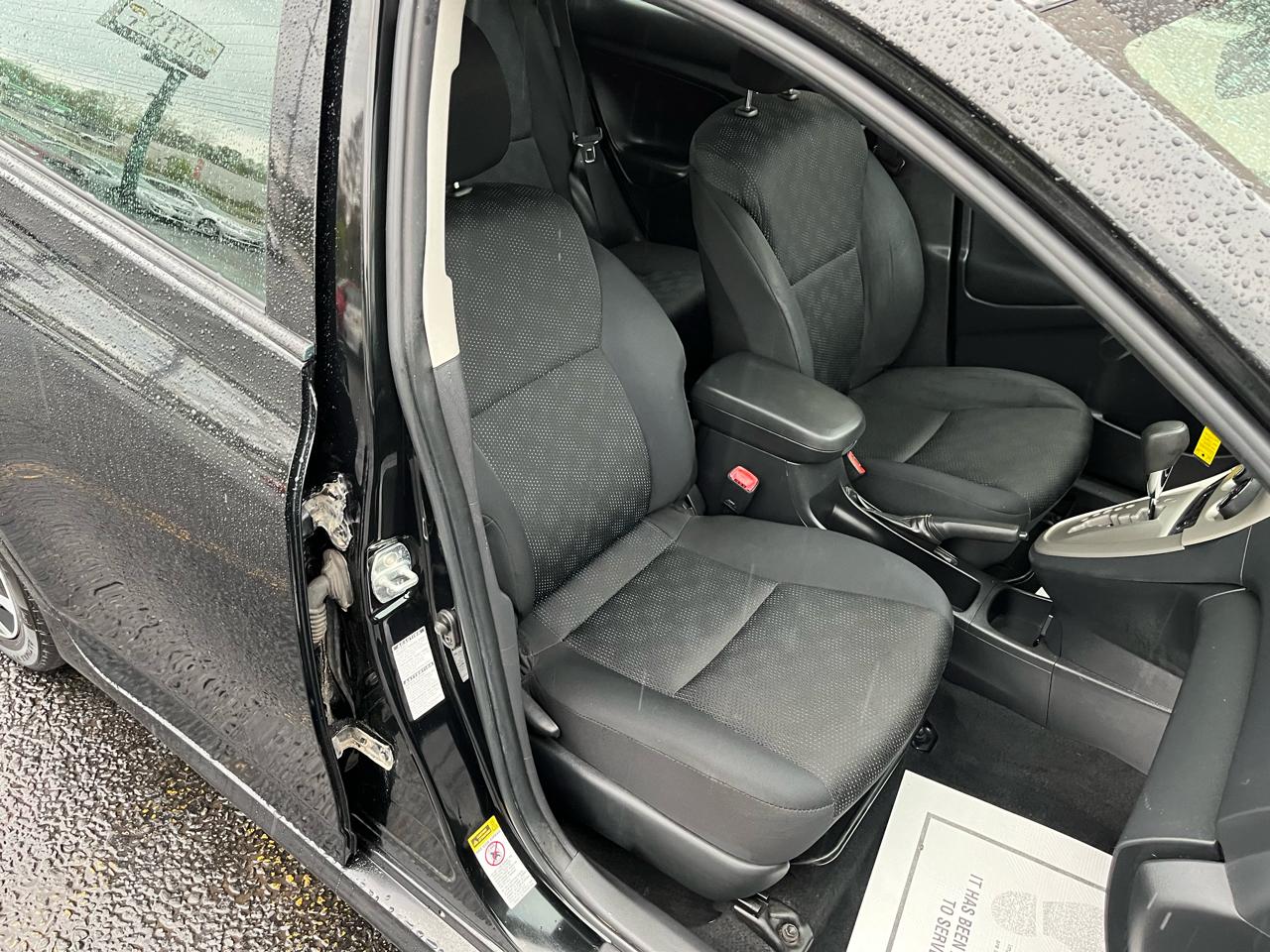 Toyota Matrix S AWD 4-Speed AT 2010