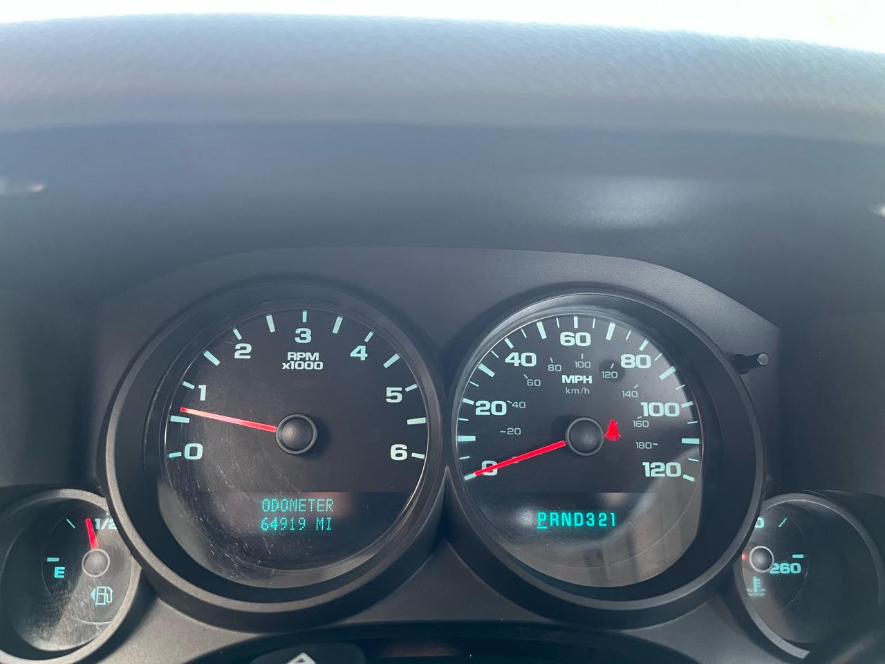 Chevrolet Silverado 1500 Reg Cab 133.0" WB 4WD LS 2011