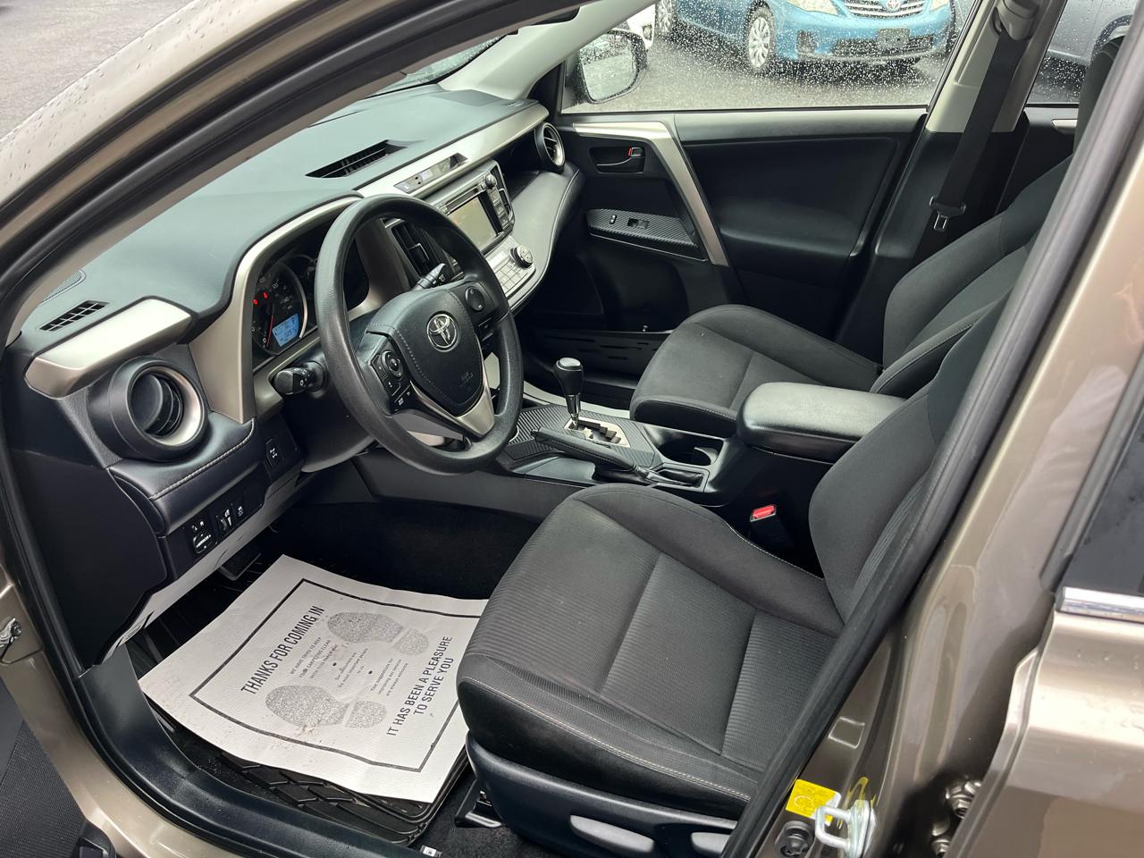 Toyota RAV4 XLE AWD 2013