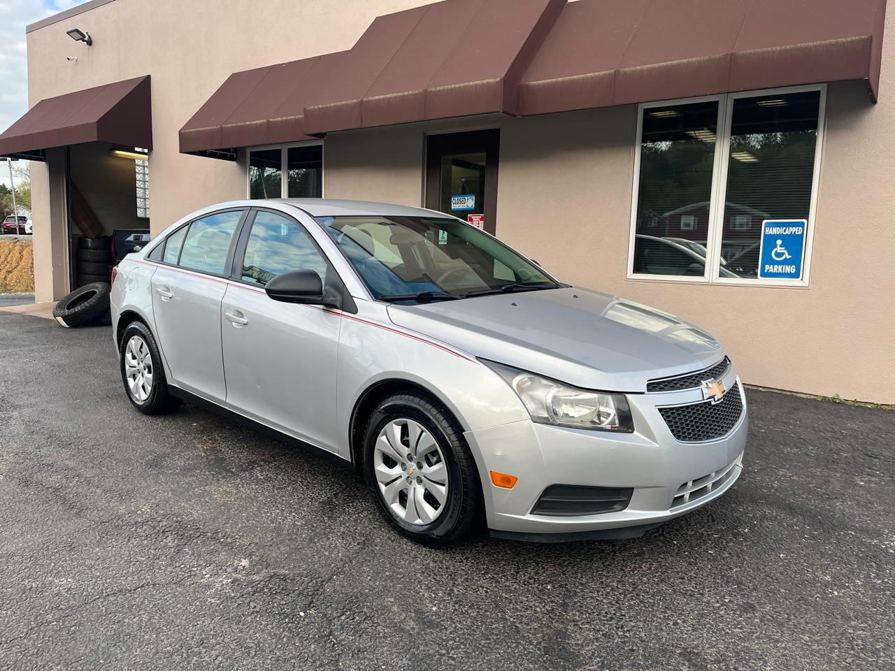 Chevrolet Cruze LS Auto 2014