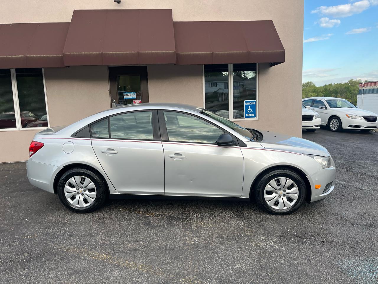 Chevrolet Cruze LS Auto 2014